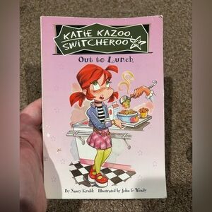Katie Kazoo Switcheroo out to lunch kids novel book!